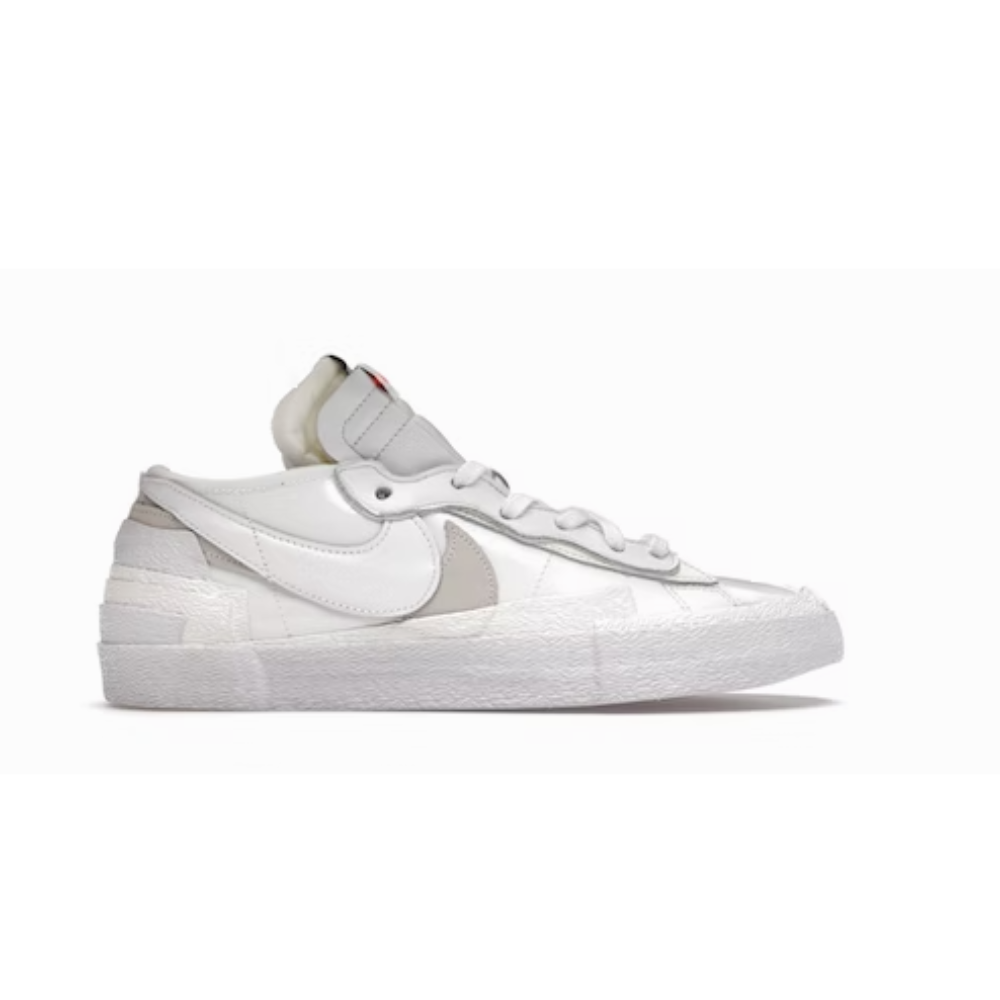Nike Blazer Low Sacai Cuir verni blanc