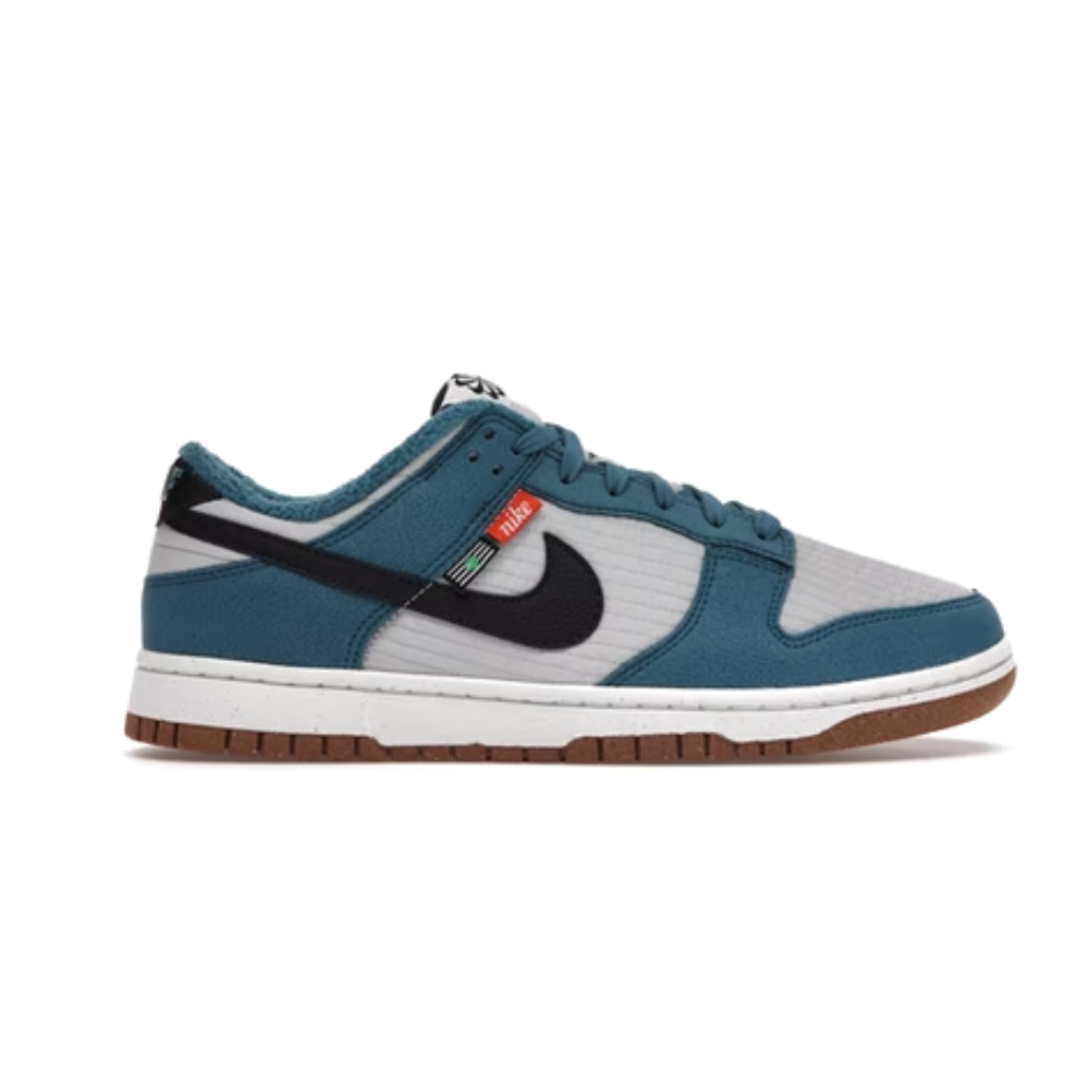 Nike Dunk Low SE Next Nature Rift Blue