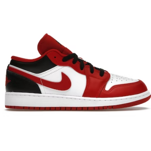 Jordan 1 Low Bulls (GS)