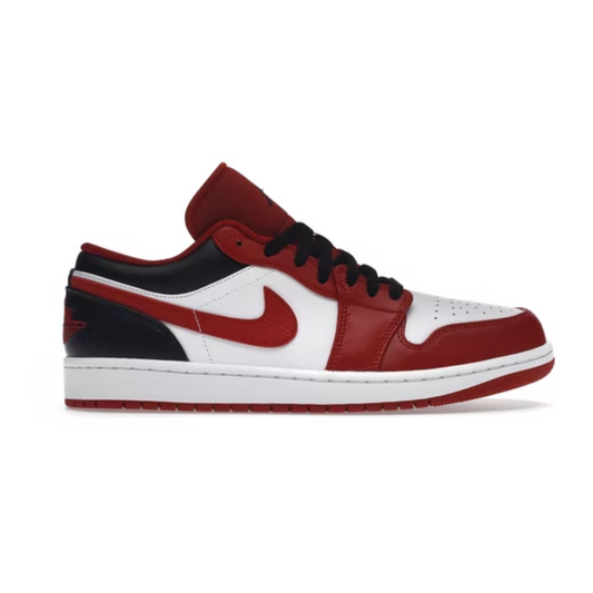 Jordan 1 Low Bulls